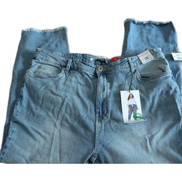 Celebrity Pink Hi Rise Relaxed Straight Jeans Retro Women Plus 20 Distressed - Picture 8 of 16